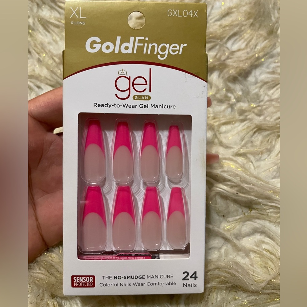 Goldfinger XL press on nails